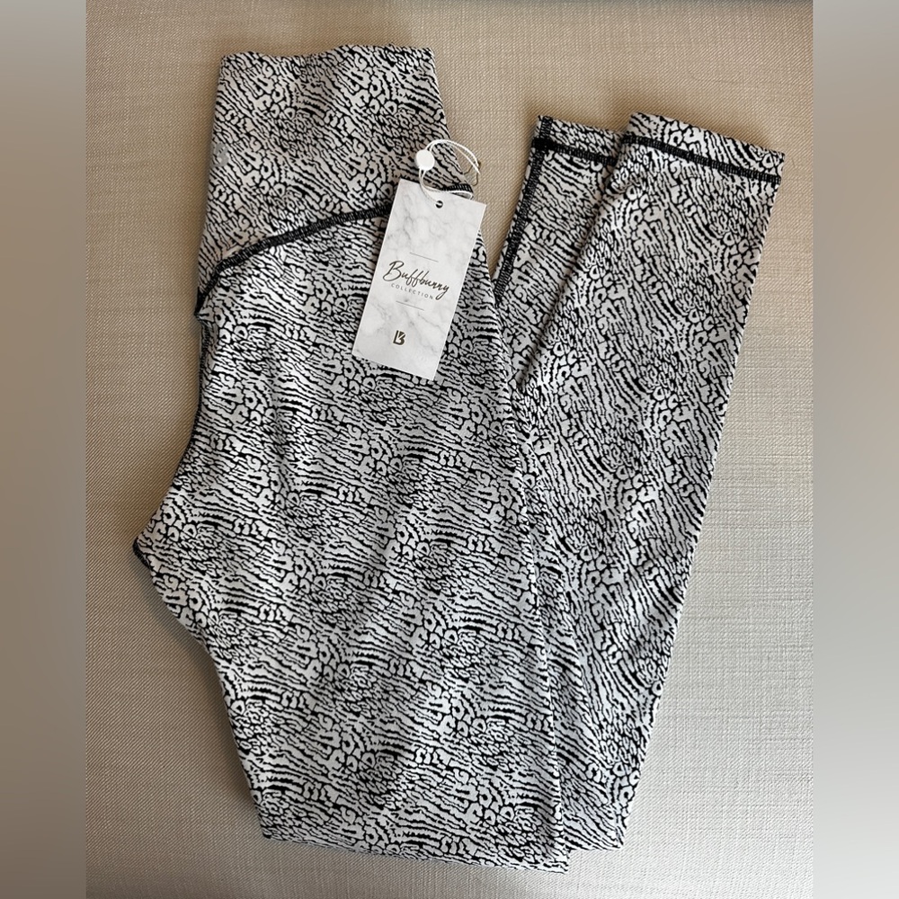 BUFFBUNNY Evolve Jacquard Legging Black White Nucleus Print Size S (NWT)
